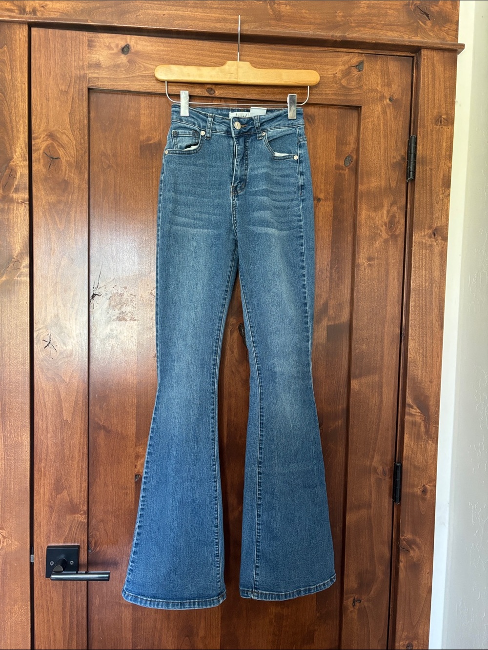 Legend woman’s jeans (BOGO free!)